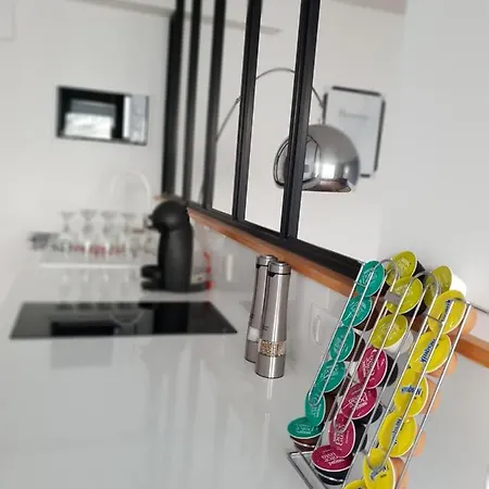 Jacuzzi Sauna Privatif Illimite Апартаменты