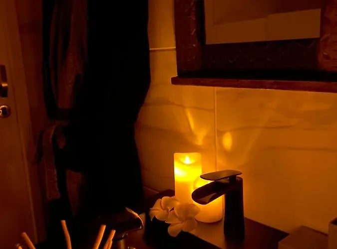 Jacuzzi Sauna Privatif Illimite * 克利松